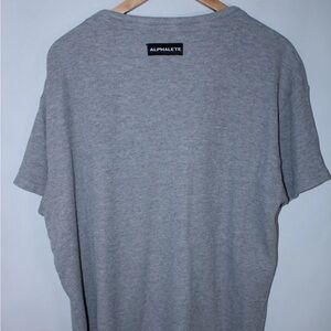 Alphalete Men's Large Gray Waffle Knit Short Sleeve T-Shirt